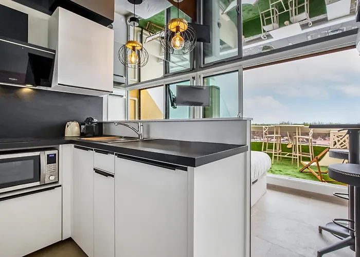 Cap Cosy Héliopolis Studio met Zeezicht en Glasvezel Internet Agde